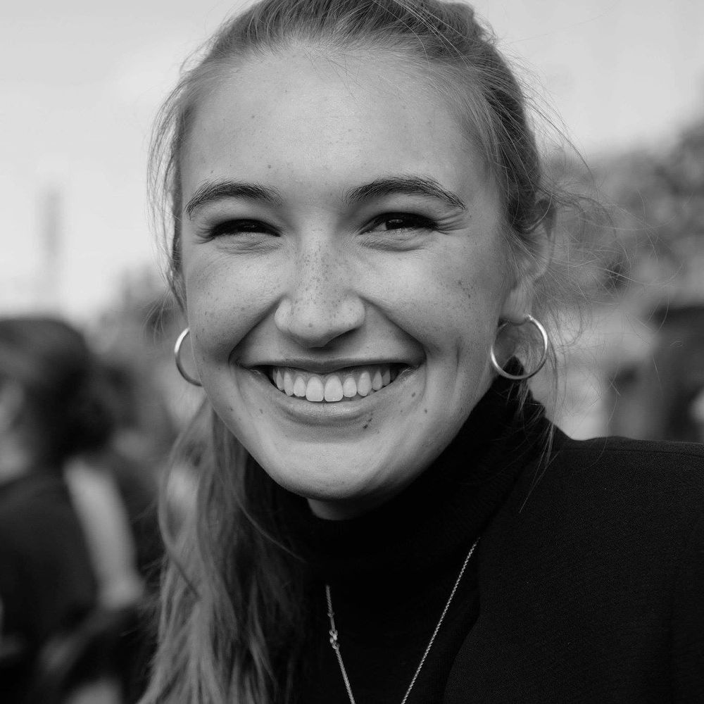 Meet your Posher, Justine